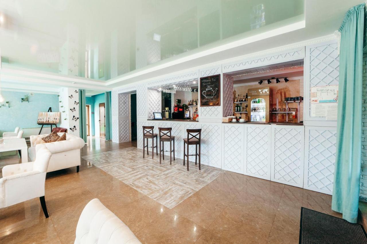Hotel Butterfly Sadove ภายนอก รูปภาพ